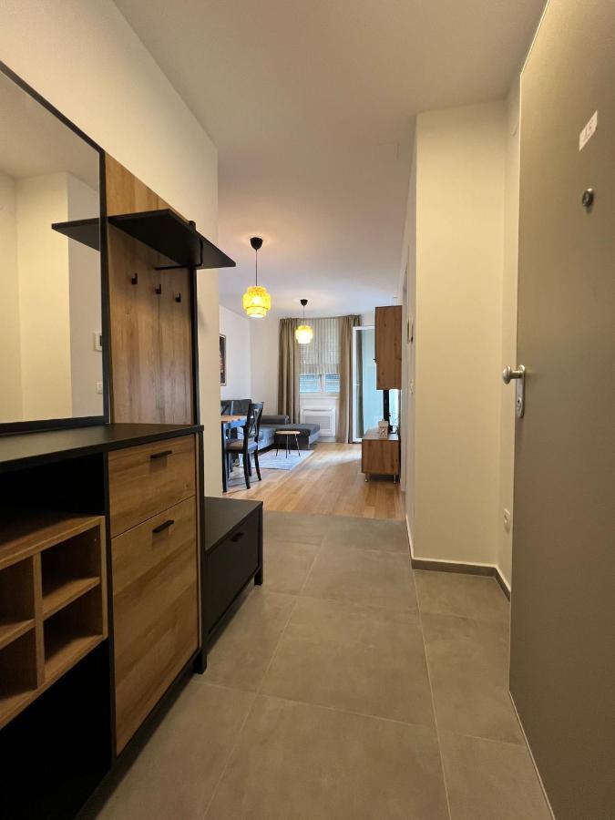 New Loris Apartman Zara Esterno foto