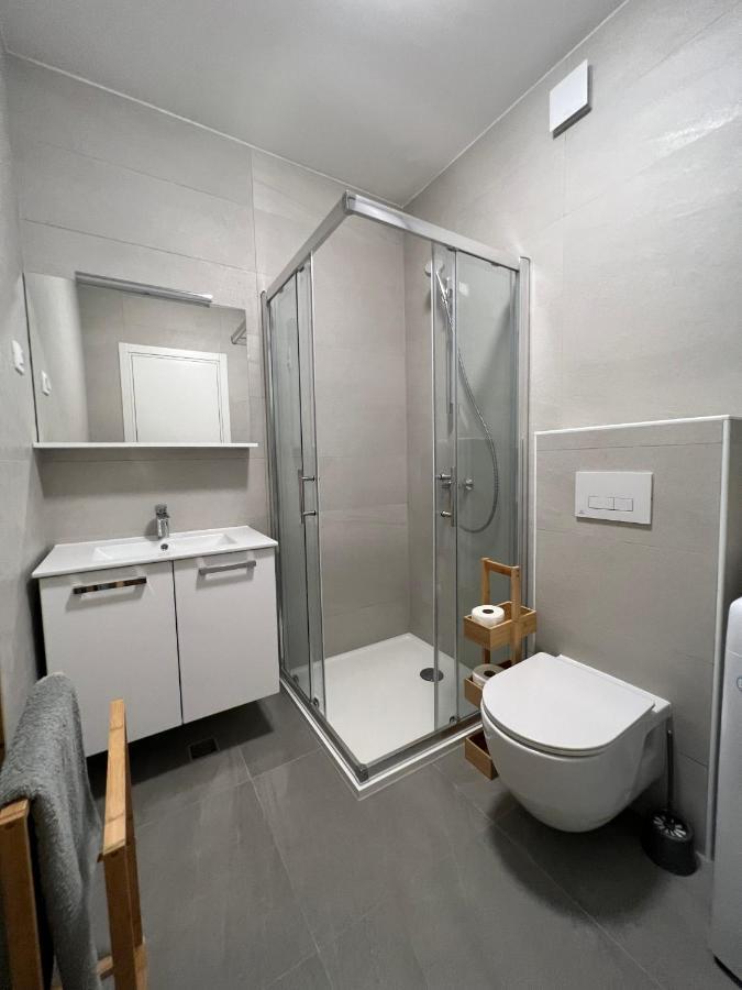 New Loris Apartman Zara Esterno foto